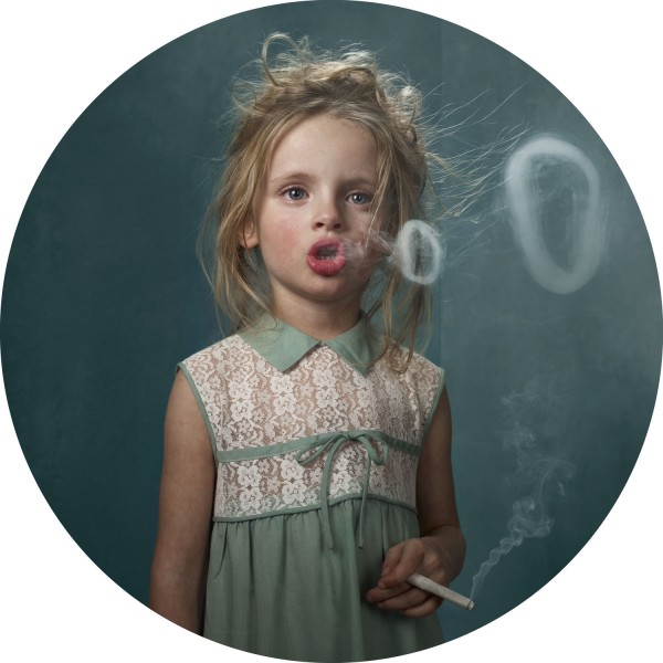 http://trendland.com/wp-content/uploads/2012/01/frieke-janssens-smoking-kids15.jpg