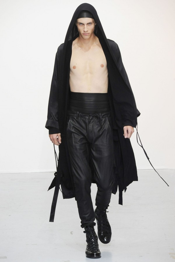 ann demeulemeester-ss2010-15