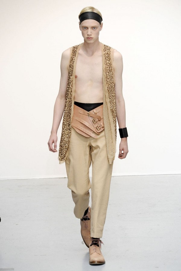 ann demeulemeester-ss2010-20