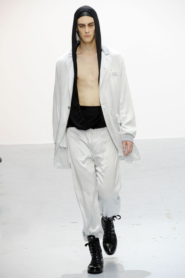 ann demeulemeester-ss2010-22