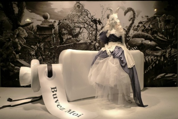 Alexander mcqueen discount alice in wonderland