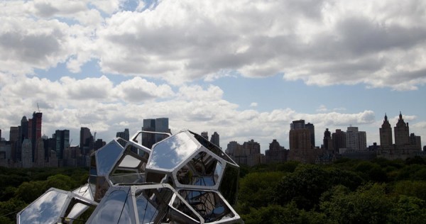 Tomas Saraceno Cloud lead