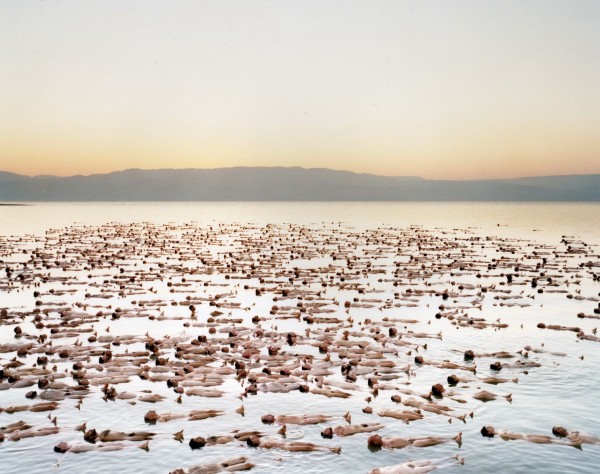 Spencer_Tunick_Dead_Sea_