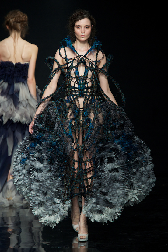 yiqingyin fall couture