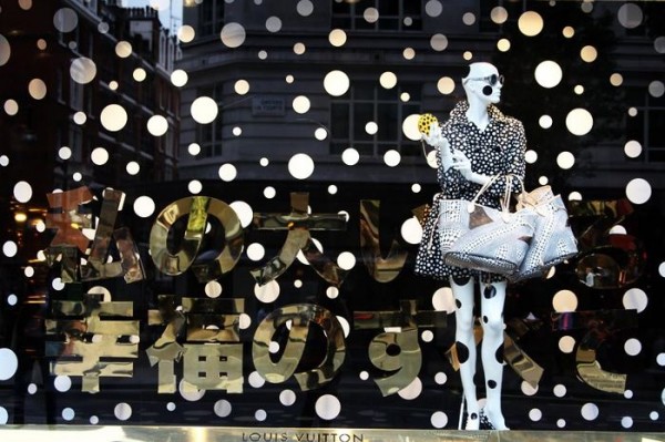 Yayoi Kusama window display for Louis Vuitton in Selfridges