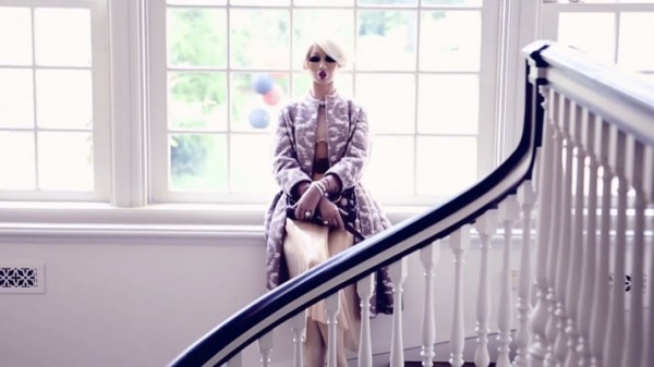 FACE THE FUTURE by Gordon Von Steiner for VOGUE ITALIA