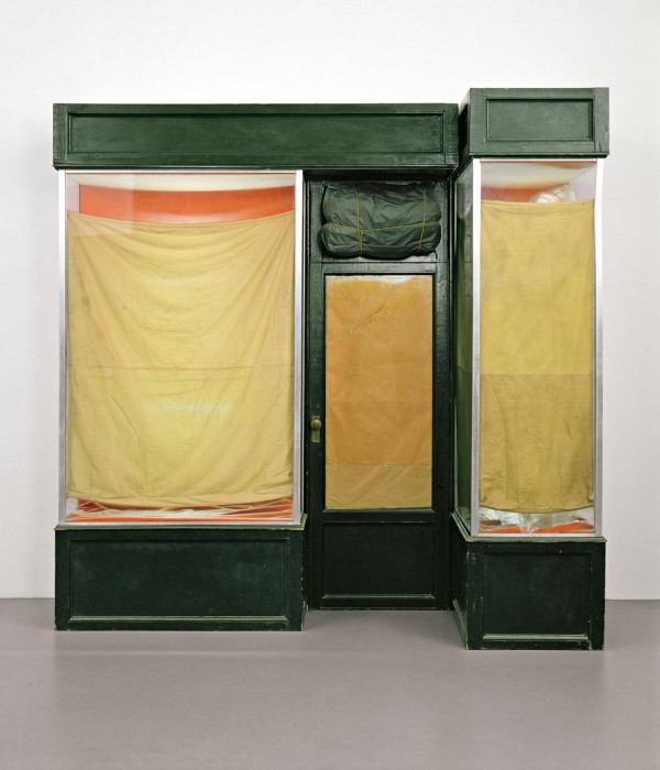 christo and jeanne claude store front series