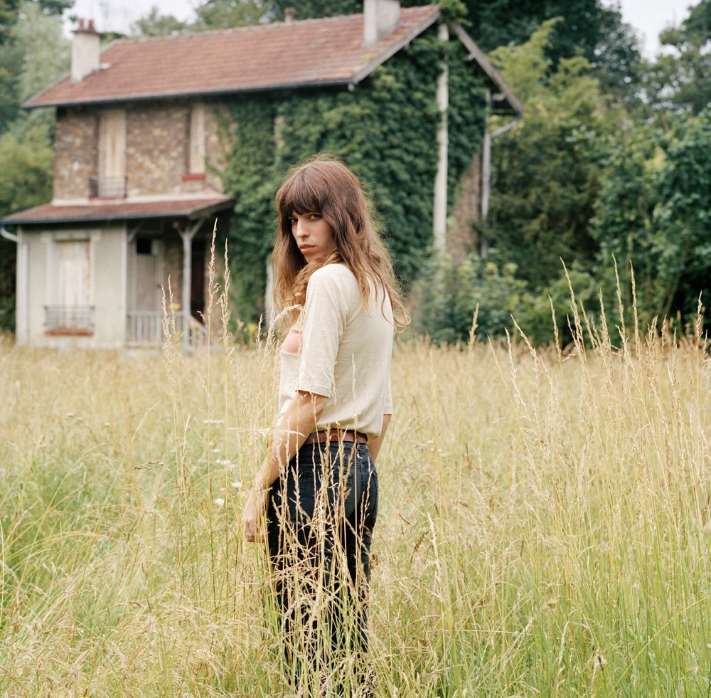 lou doillon places album