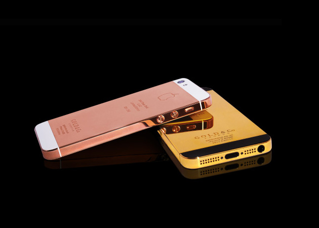 A5 gold. Iphone 5s золотой. Золотой айфон 24 каратное золото. Вся линейка золотых айфоны. Iphone 3gs Gold.
