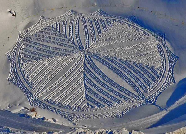 simon beck snow art