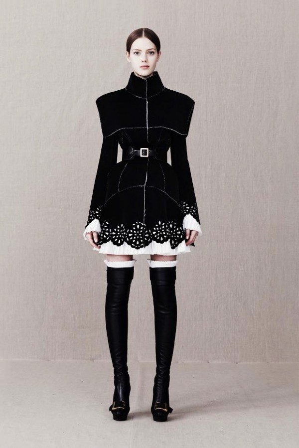 alexander mcqueen pre AW