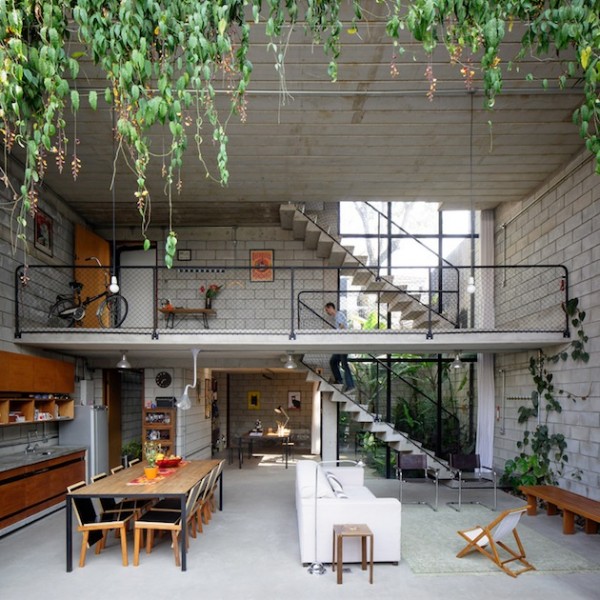 Industrial Maracana House in Sao Paulo