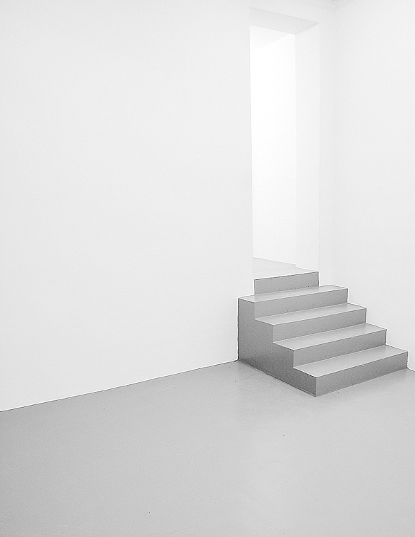 minimalist christopher domakis