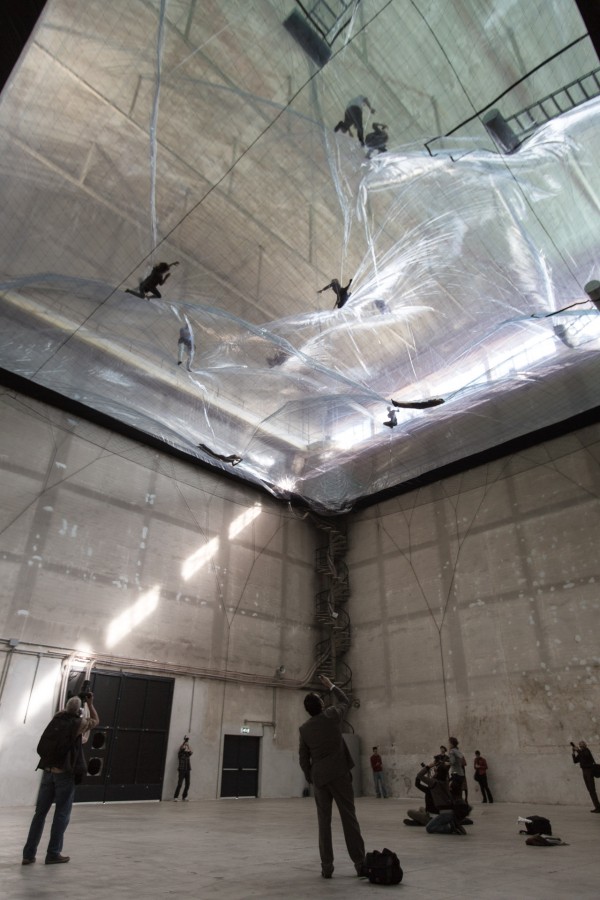 _Tomas Saraceno_On Space Time Foam