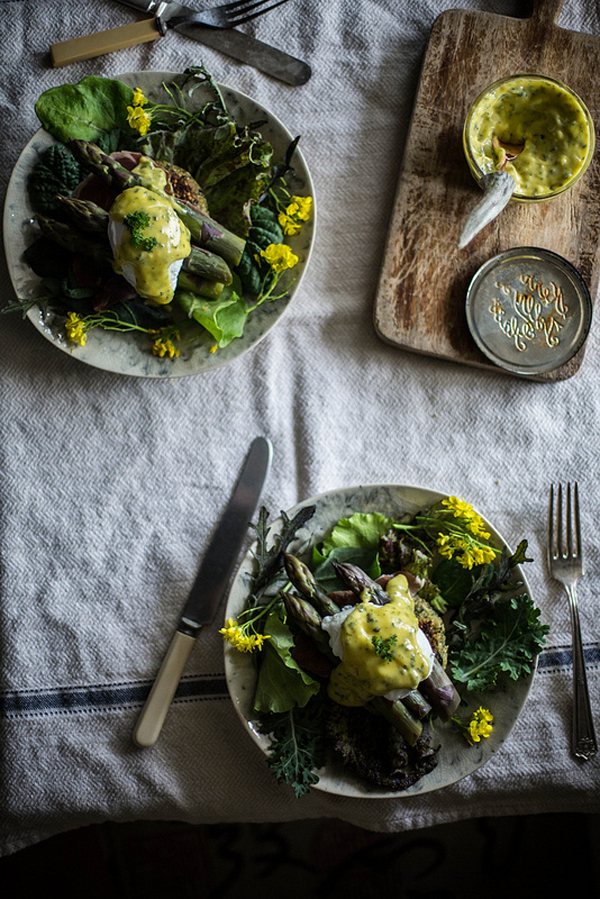 asparagus benedict on quinoa nettle cakes