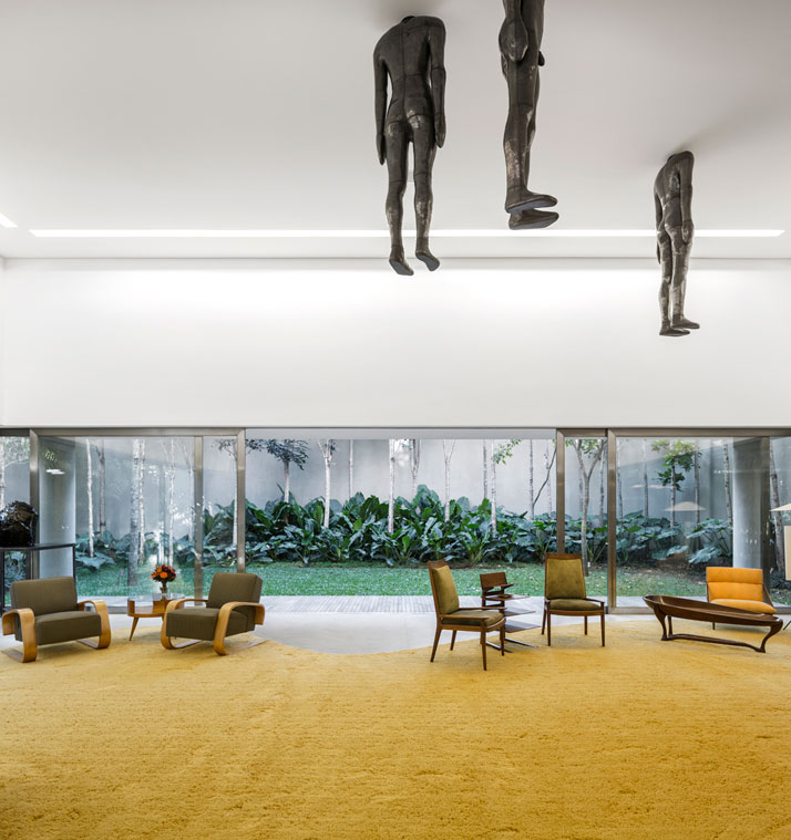 Isay Weinfeld casa cubo FG SG