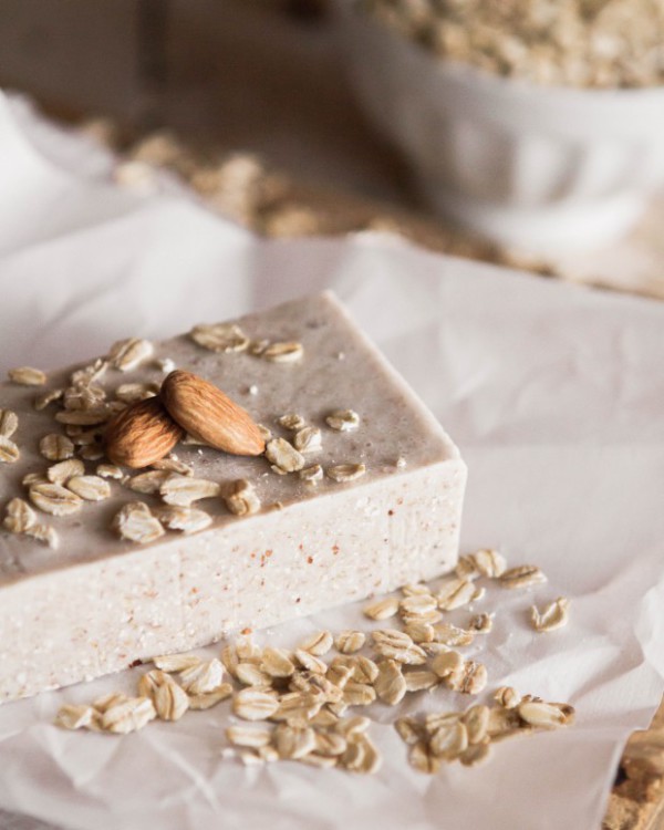 diy oatmeal almond soap