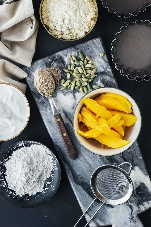 Mango Lassi Greek Yogurt Tarts with Almond Crust