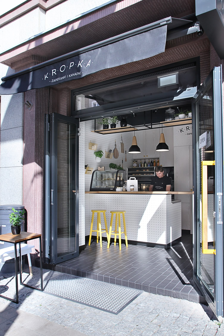 kropka snackbar poland