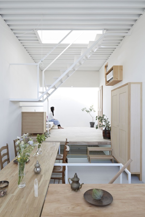 house in itami by tato architects