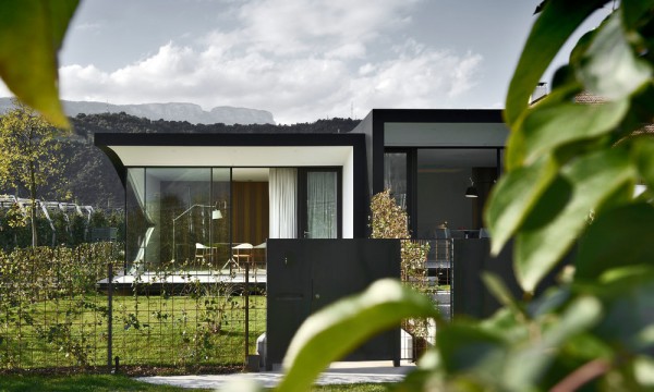 Mirror House_Peter Pichler_