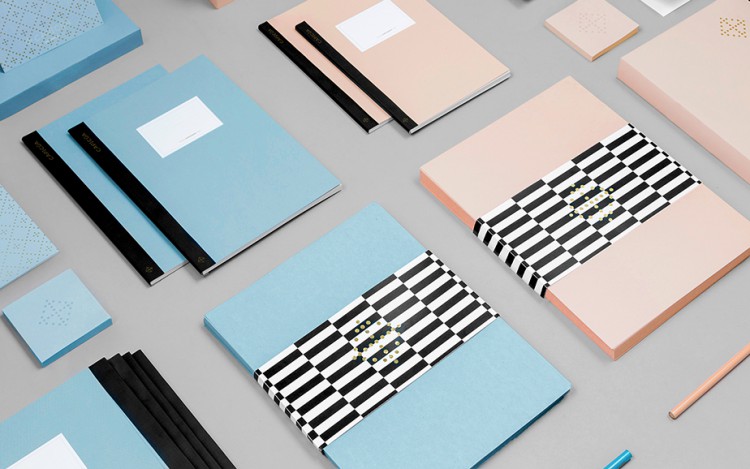 capicua stationery by anagram