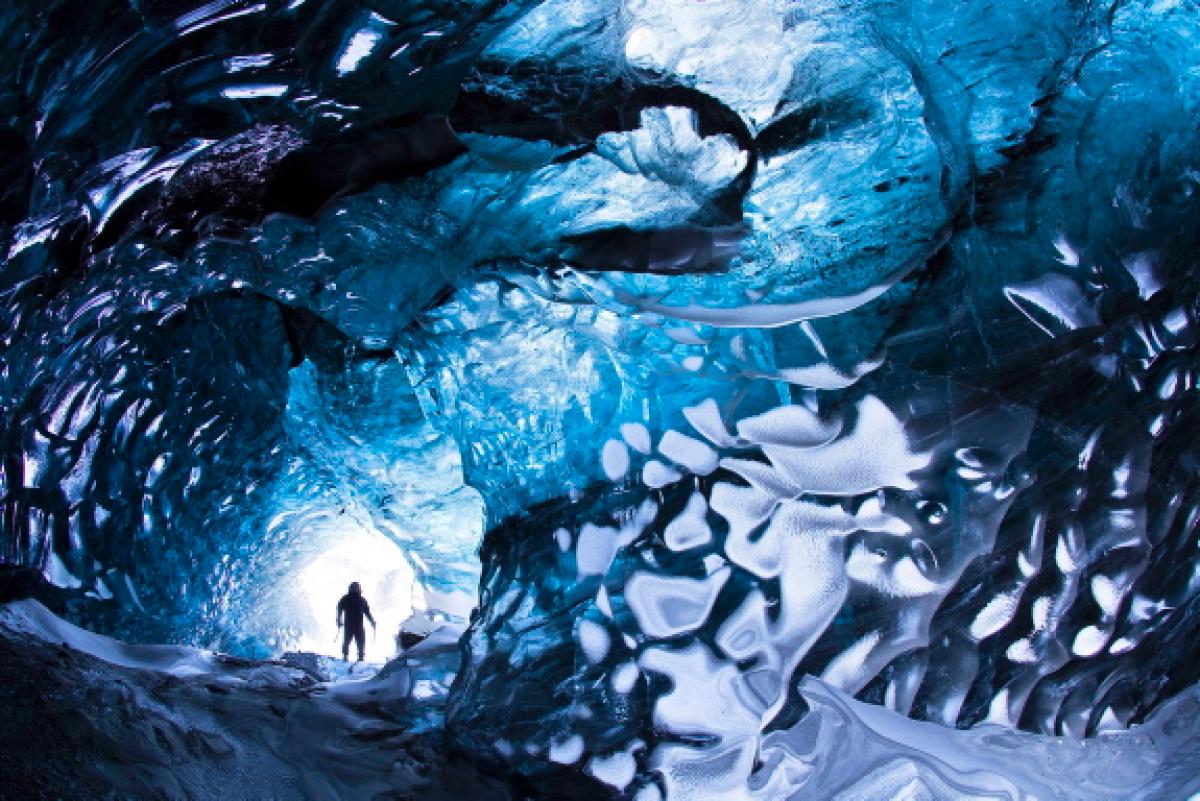 skarpi thrainsson icelandic ice caves