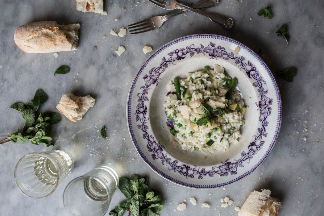 risotto dining table