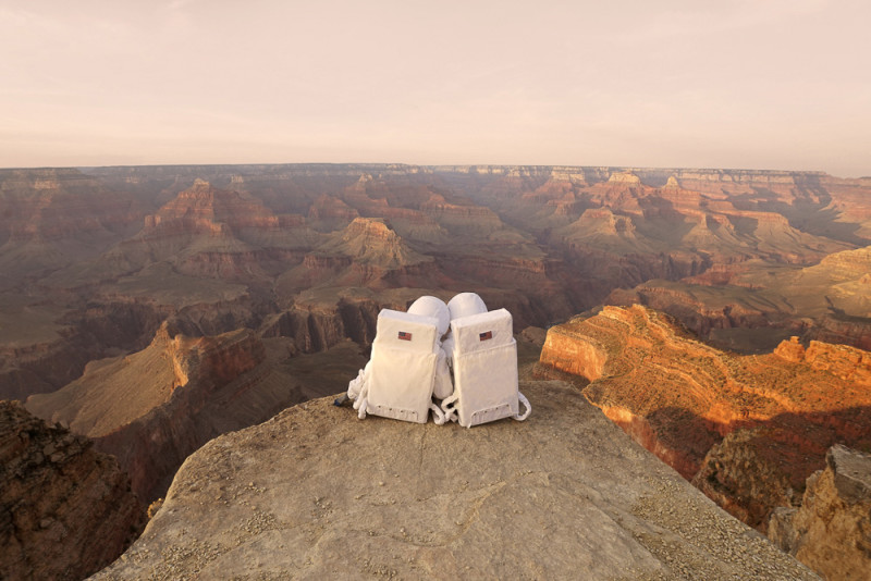 Julien Mauve Greetings From Mars