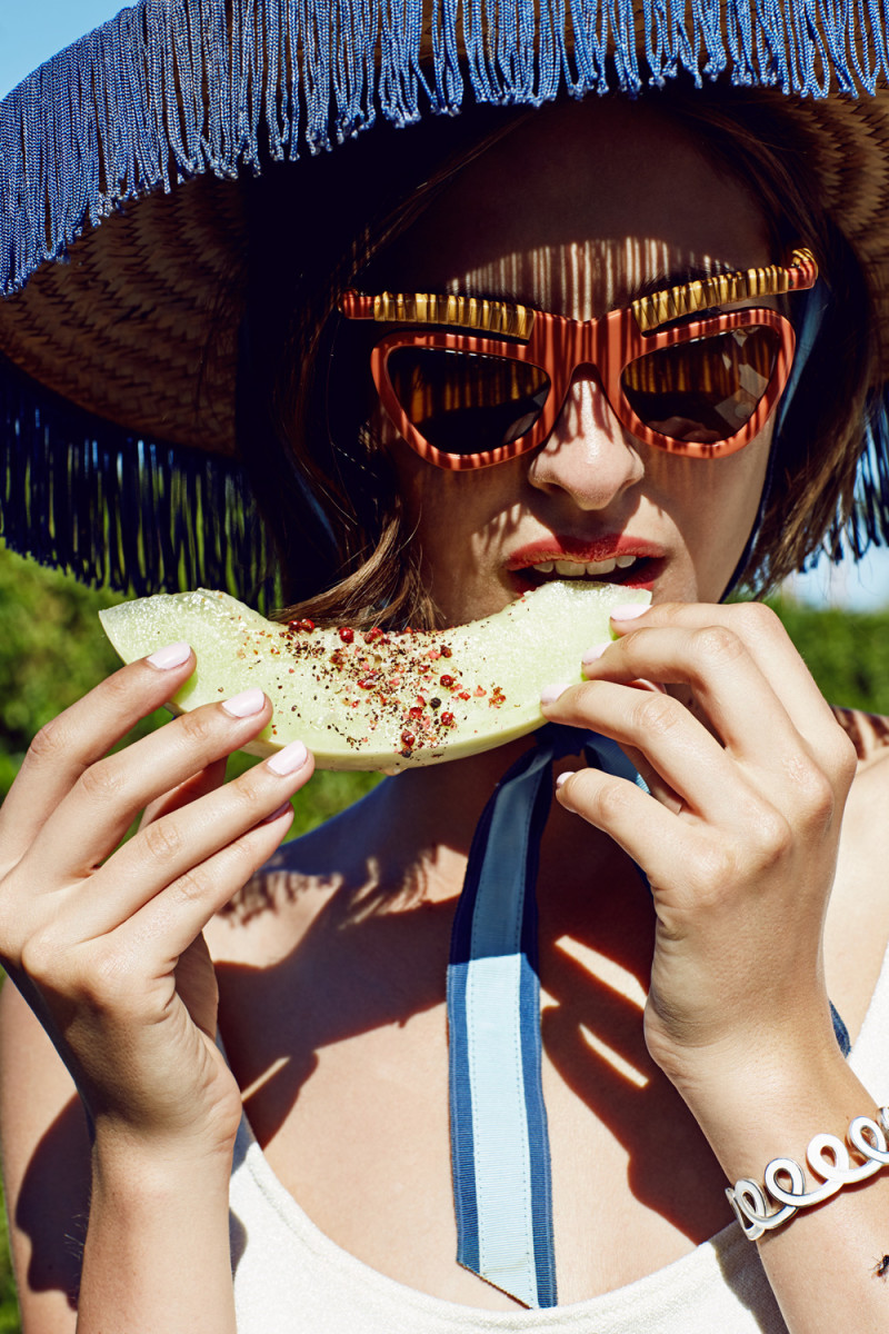 summer editorial pool party