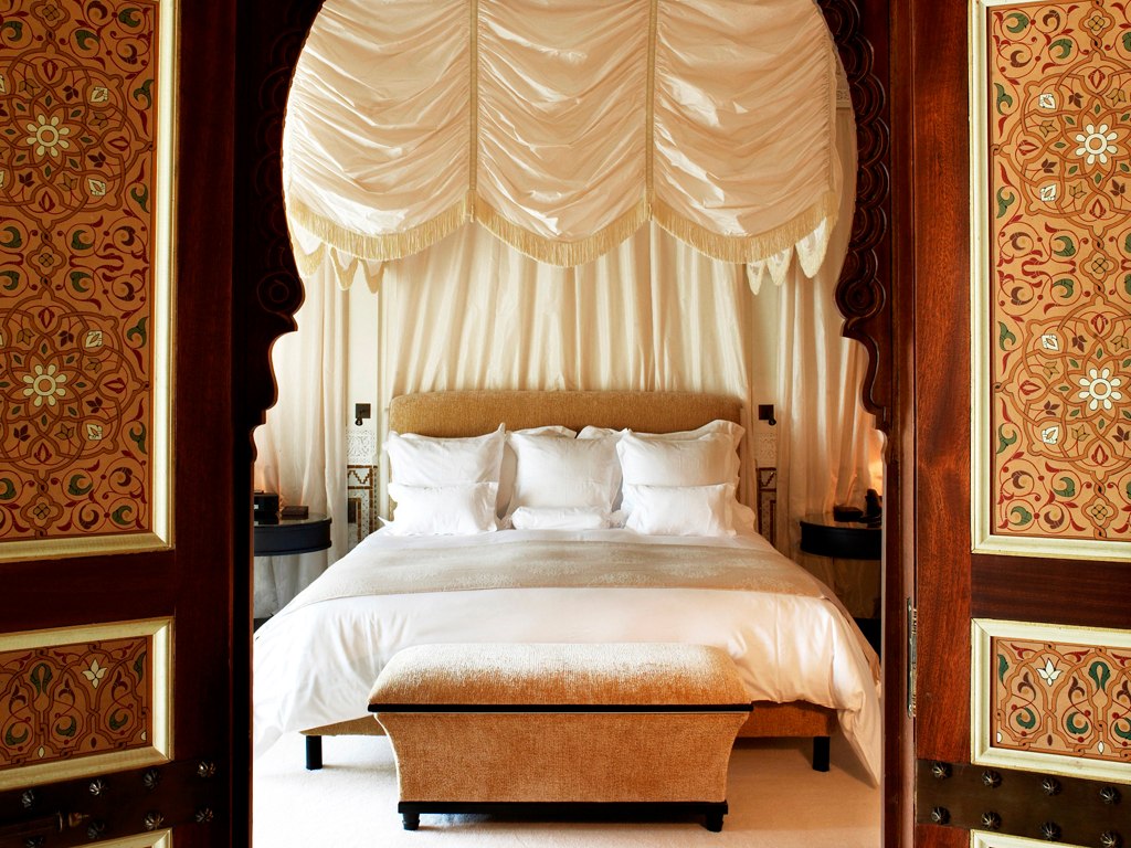 10 Hotels Redefining Luxury in Travel La_Mamounia_Marrakech_