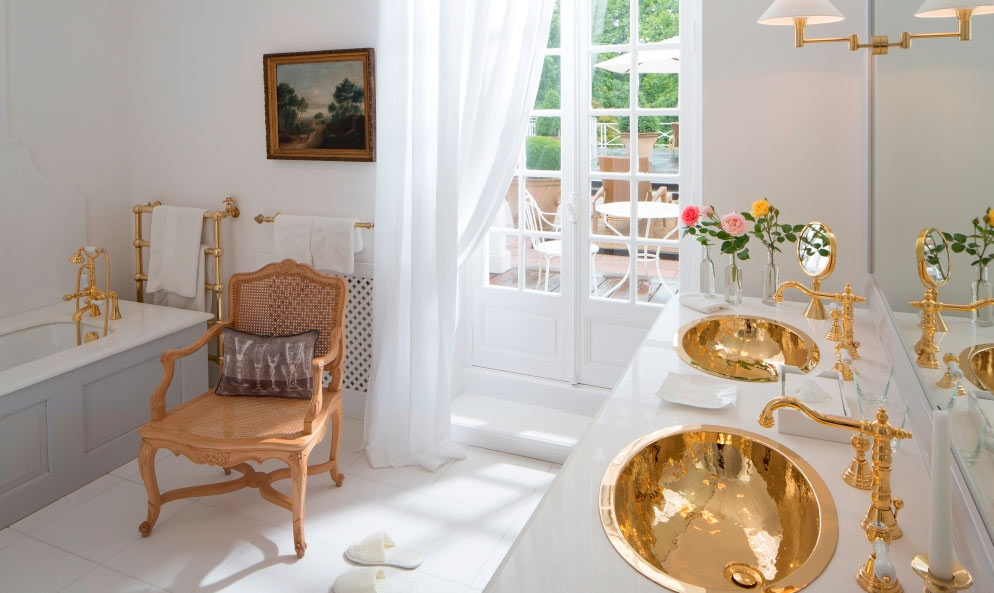 10 Hotels Redefining Luxury in Travel les pres eugenie