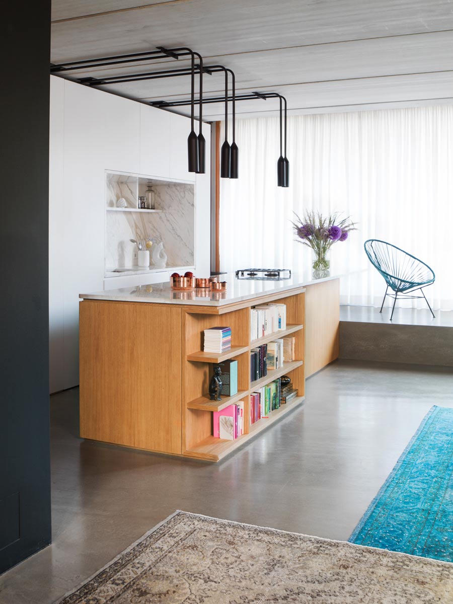 esters apartment by bruzkus batek architects