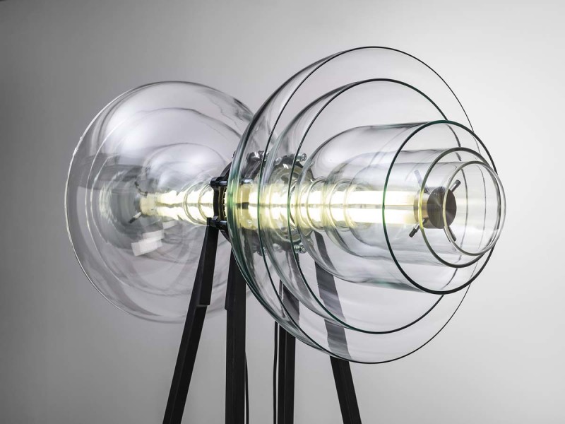 studio deform transmission light