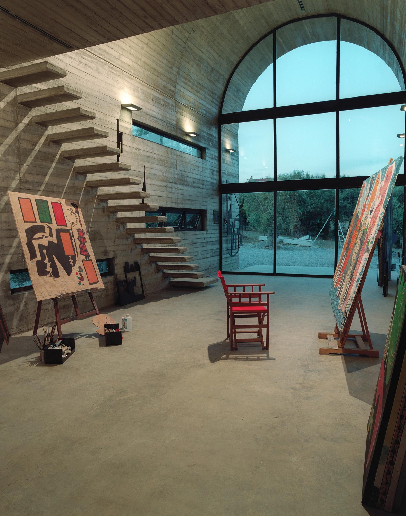 art warehouse in greece by a architecture