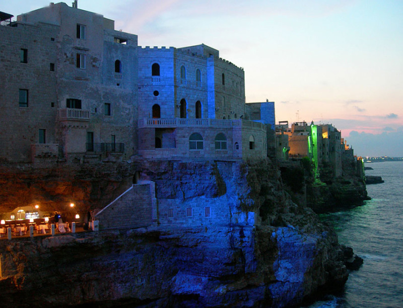 grotta palazzese restaurant in a cave