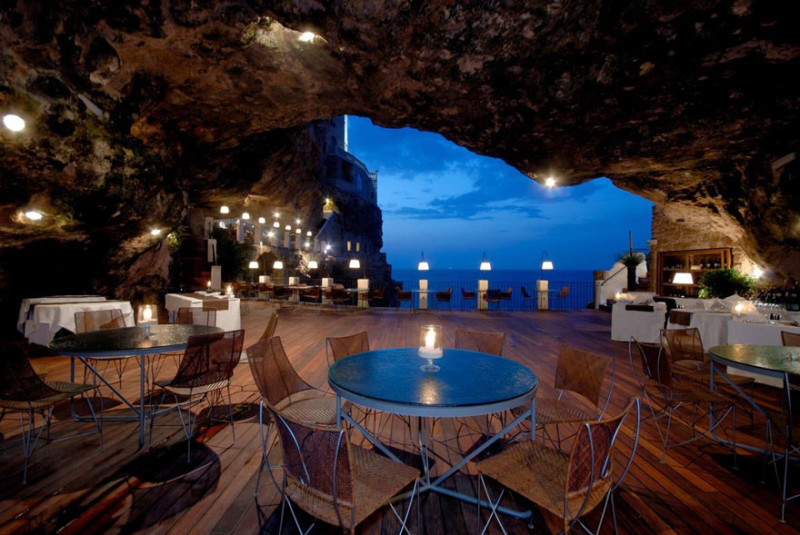 grotta palazzese restaurant in a cave