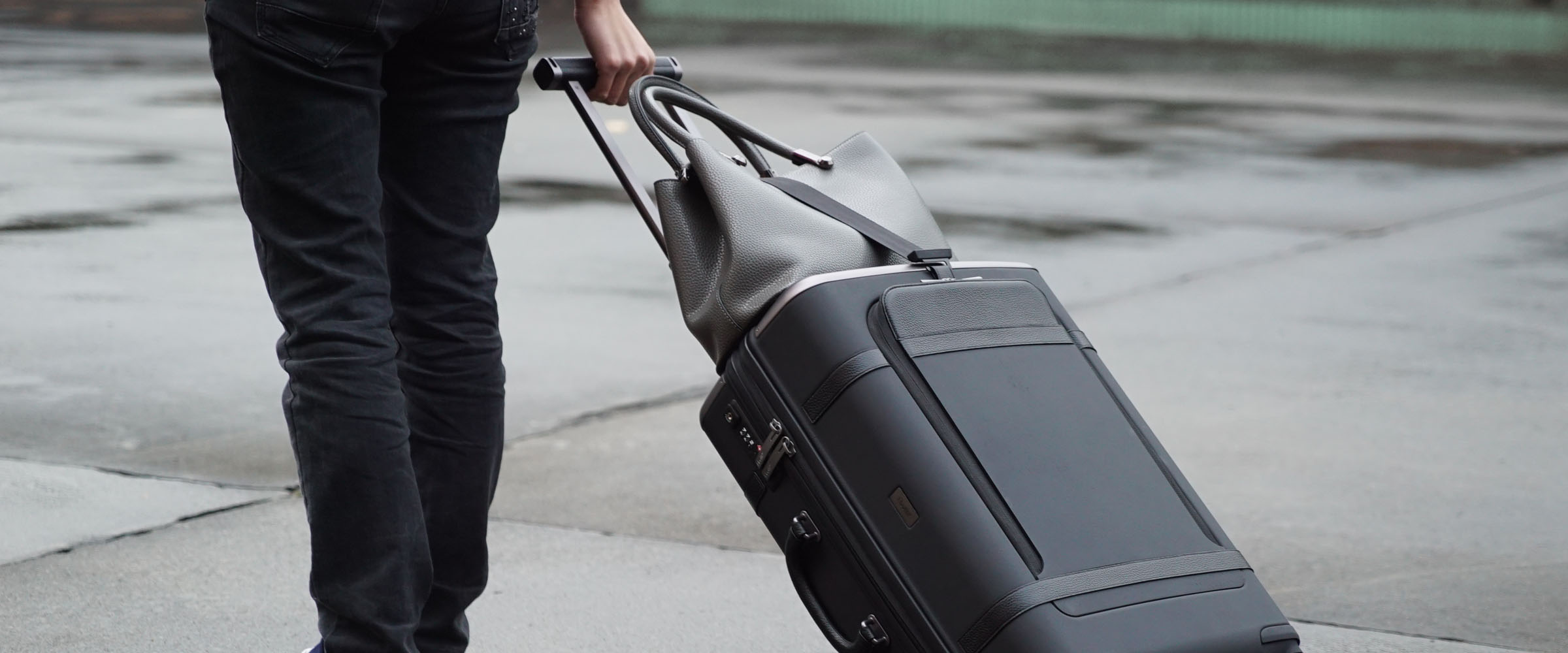 floatti smart suitcase