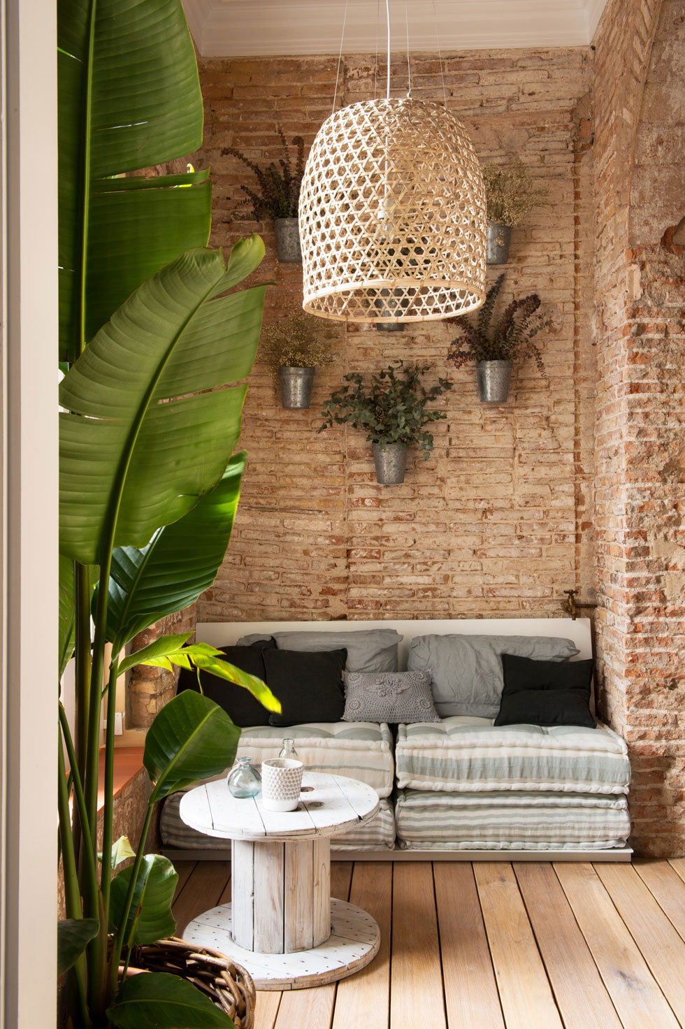 barcelona loft serrat tort