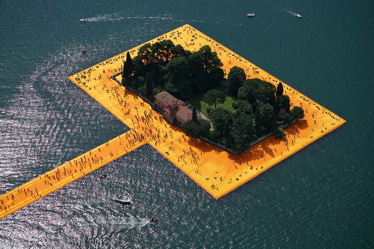 christo floating piers lake iseo italy