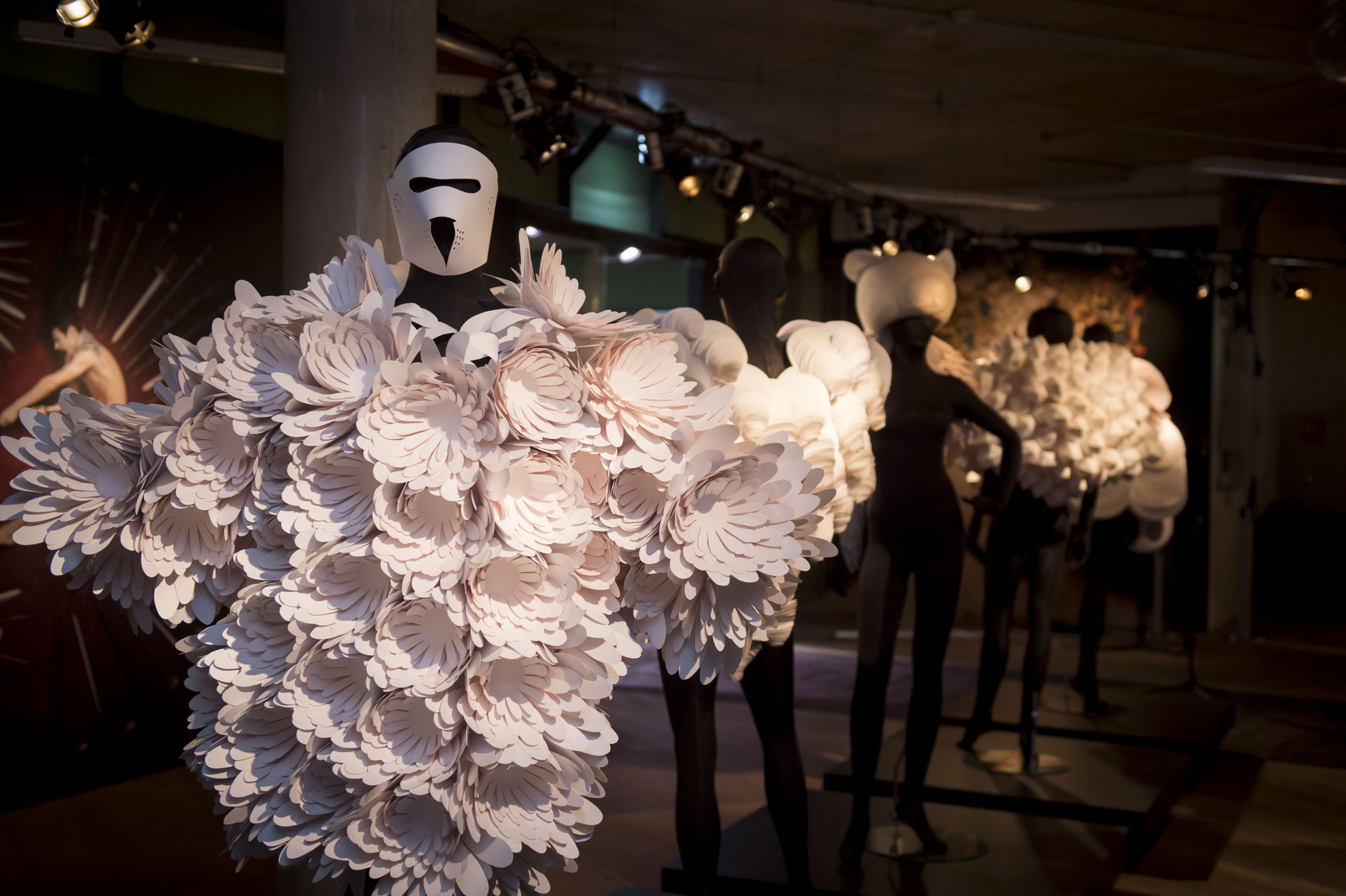 bea szenfeld paper sculptures bikini berlin