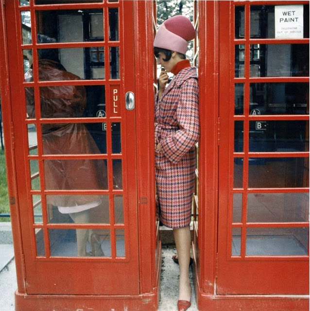 s women fashion vogue by norman parkinson