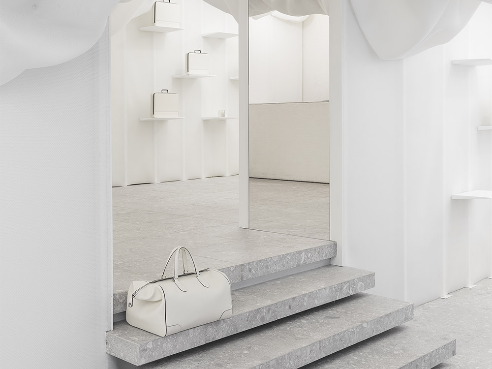 ultra white valextra flaship milan by snarkitecture