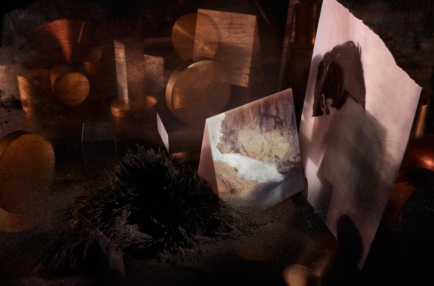 ZETTELER_Laboratory Perfumes_Charlotte Heal_photography Dominic Davies_