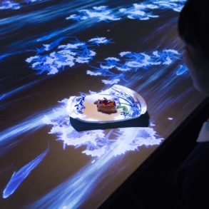 interactive dining experience at tokyo sagaya by teamlab feat