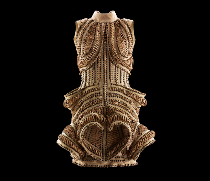 iris van herpen transforming fashion dallas museum of art