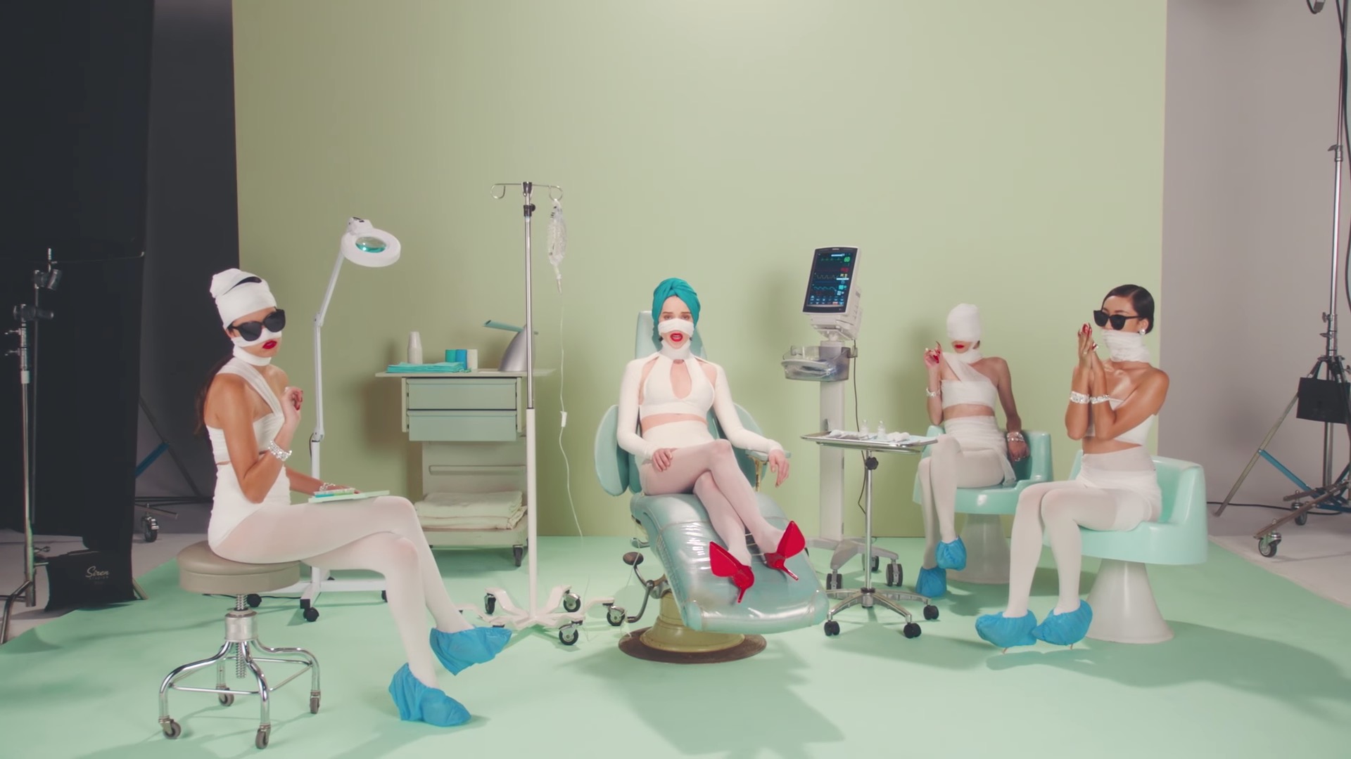 st vincent new los ageless music video