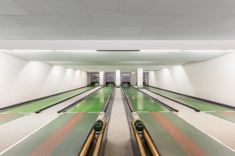 vintage bowling alleys robert gotzfried