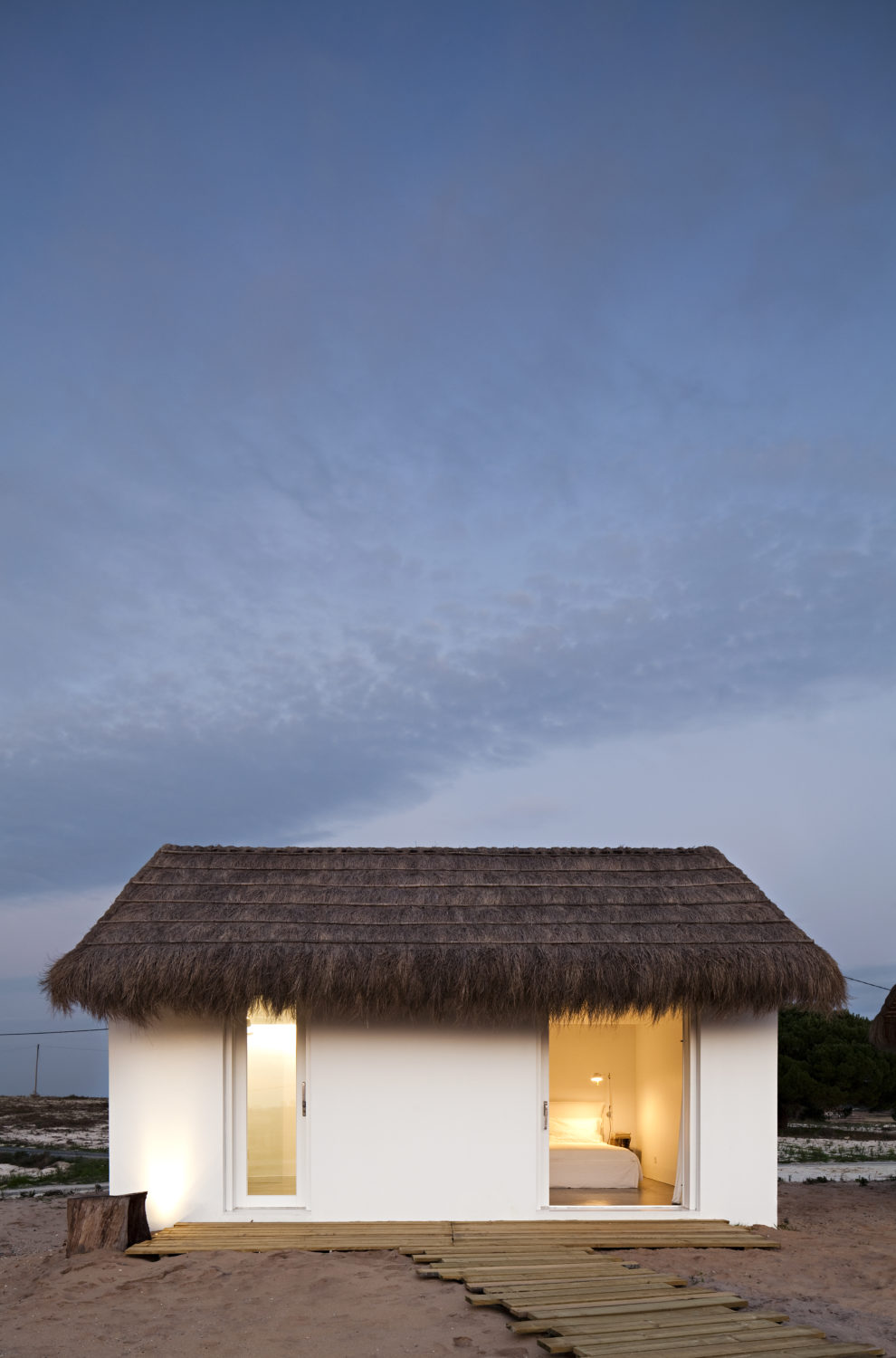 barefoot chic at casas na areia portugal e