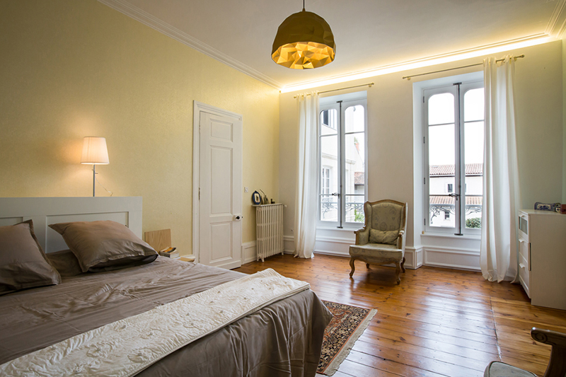 gorgeous renovated french hotel particulier la rochelle